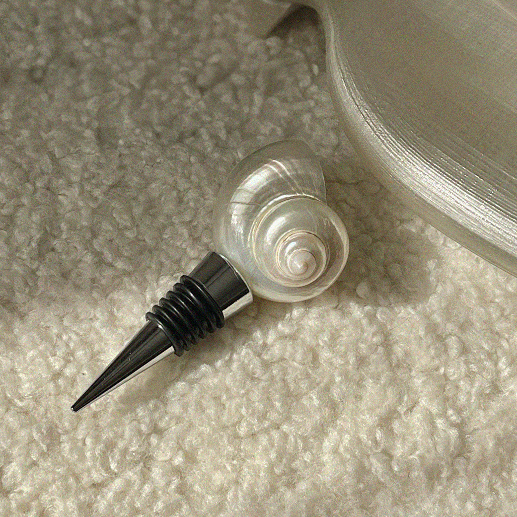 SHELL WINE STOPPER