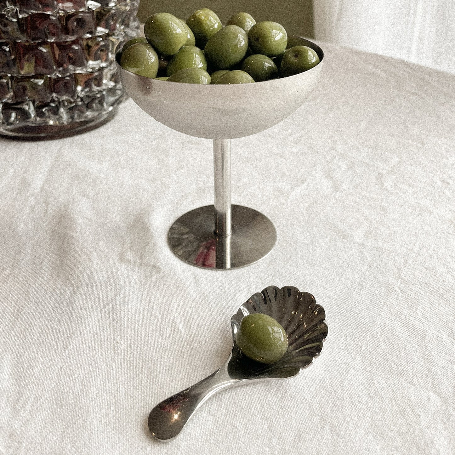 STAINLESS SERVING CUPS